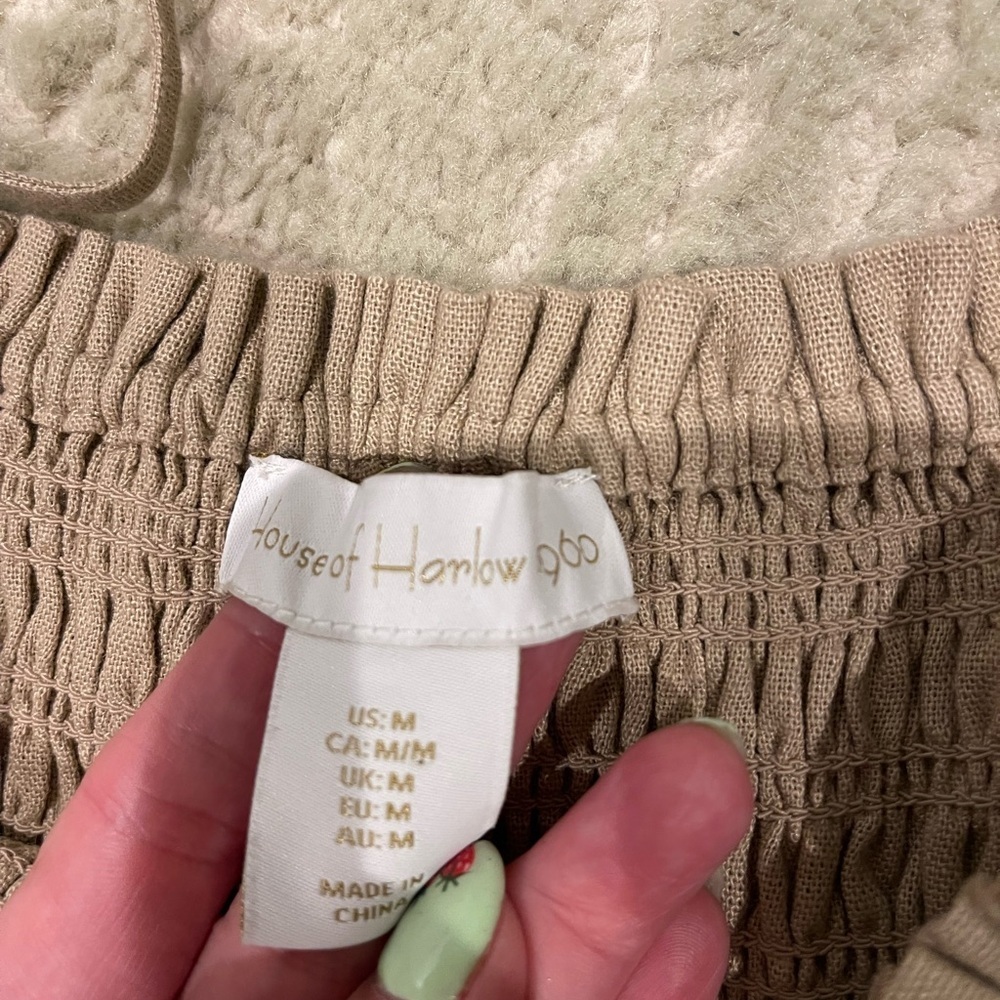 House of Harlow 1960 Beige Wide Leg Jumpsuit
0009 - Picture 6 of 6